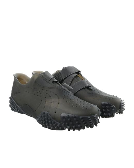 PUMA Gray Round-Toe Sneakers