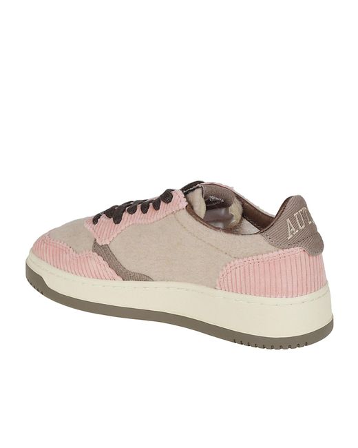 Autry Pink Medalist Low Sneakers
