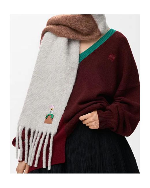 Loewe White Acrobat Embroidered Fringed Scarf