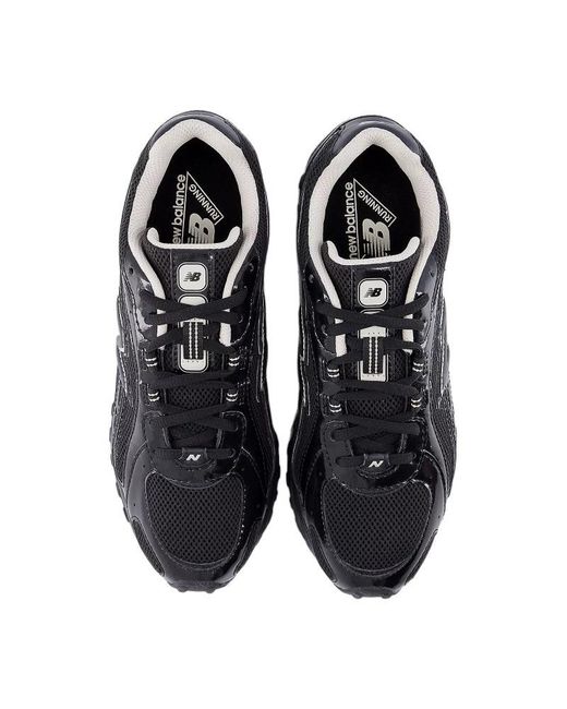 New Balance Black 204L Lace-Up Sneakers for men