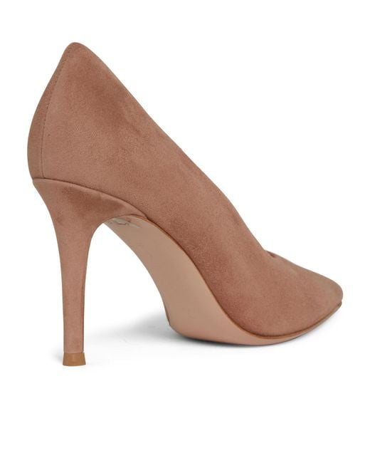 Gianvito Rossi Brown Robbie Pointed Toe Pumps