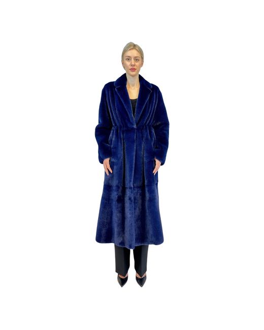 Liska Blue Long-Sleeved Fur