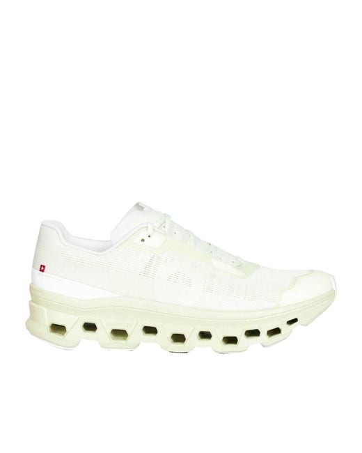On Shoes White Round-Toe Sneakers for men