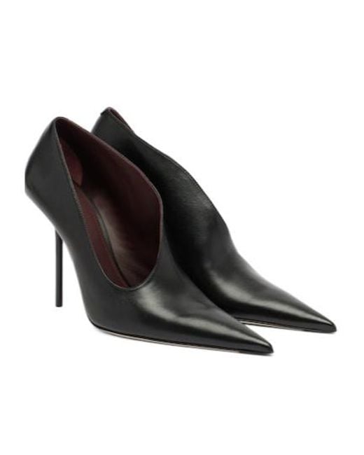 Victoria Beckham Black Sloane Leather Pumps