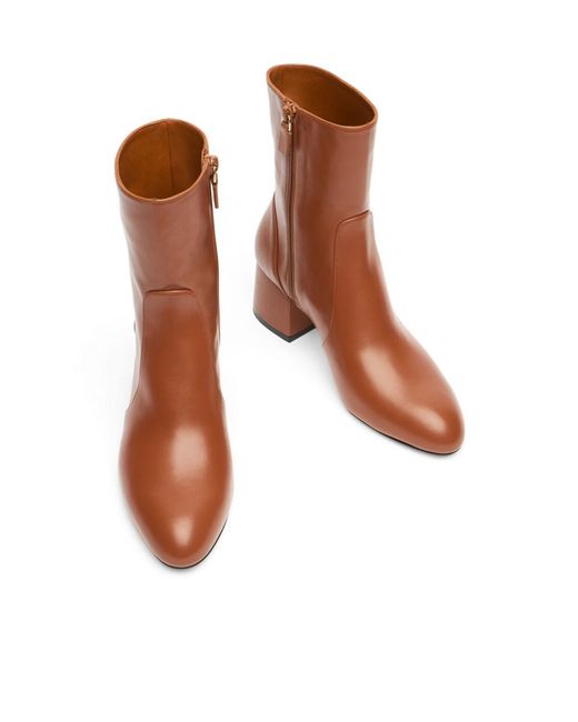 Stuart Weitzman Brown Essentialist Zip 60