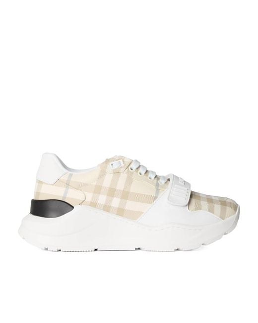 Burberry White Thick-Soled Casual Shoes