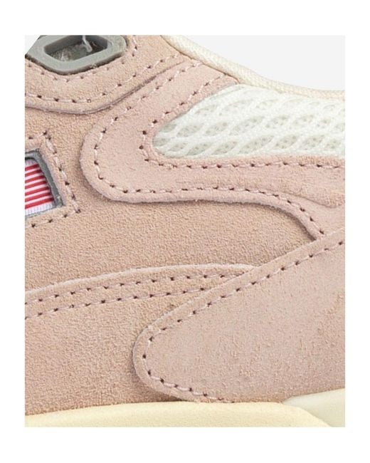 Autry White Hyperway Low-Top Sneakers
