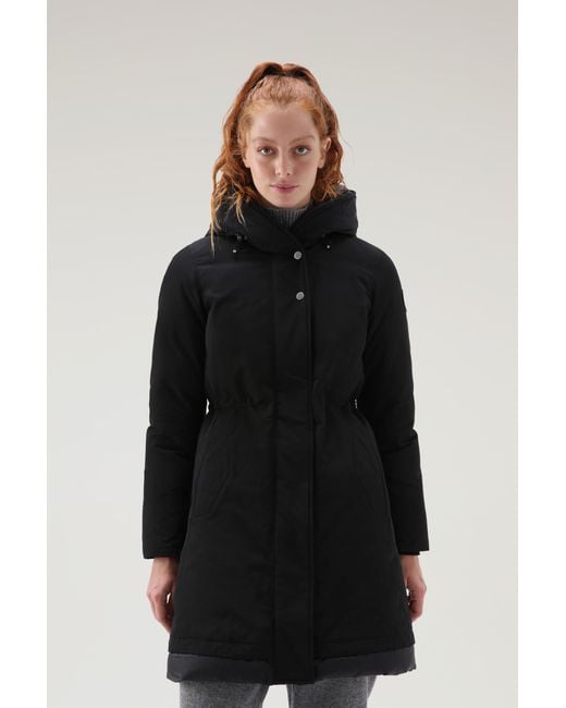 Woolrich Black Weoka Logo-Patch Down-Padded Parka