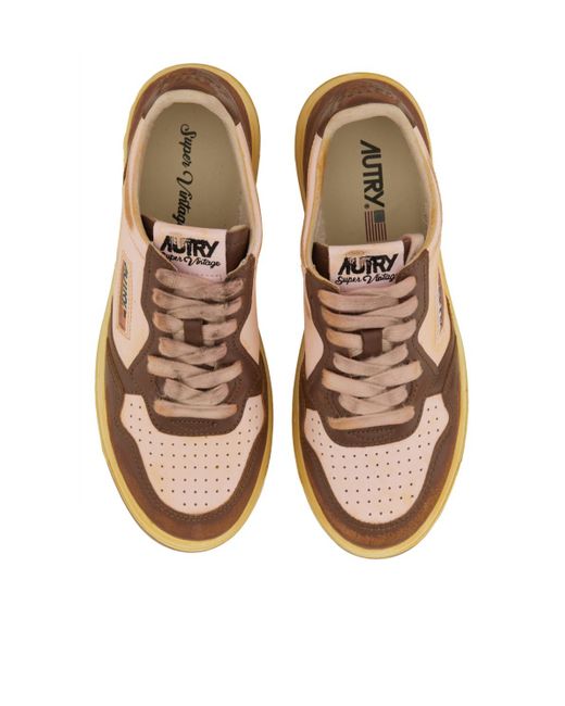 Autry Natural Medalist Super Vintage Low-Top Sneakers