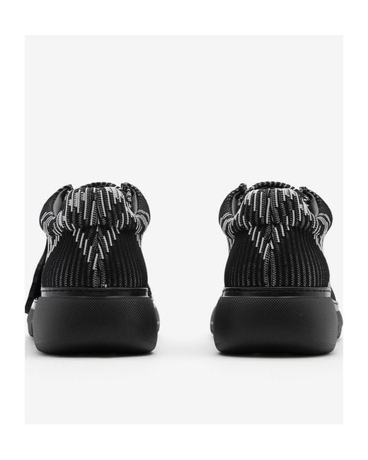 Burberry Black Checked Round-Toe Lace-Up Derby Shoes for men
