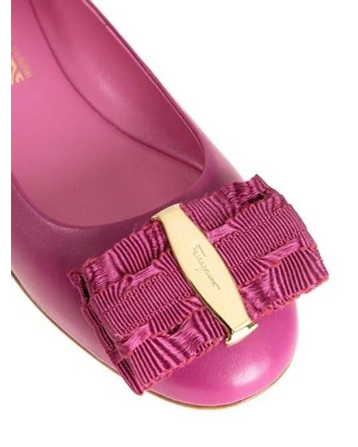 Ferragamo Pink Elinda Series Bow-Decorated Flat Shoes