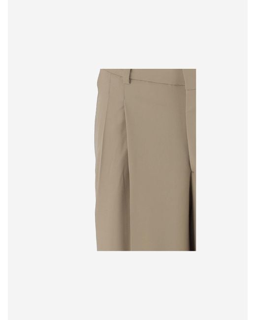 AMI Natural Belt-Loop Pleated Shorts