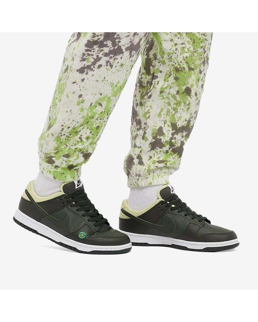 Nike Green Dunk Low 'Avocado' Sneakers