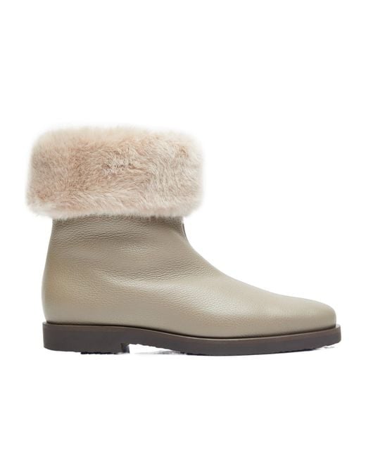 Totême  Natural The Off-Duty Leather Boots