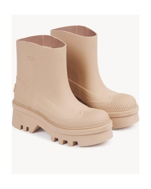 Chloé Natural Chloé Round Toe Chelsea Boots