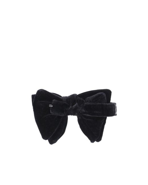 Tom Ford Black Velvet Clap Fastened Bowtie for men