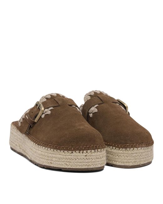 Mou Brown Round Toe Mules