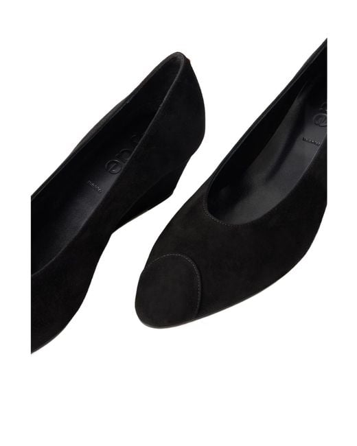 Aeyde Black Solid Wedge Suede Pumps