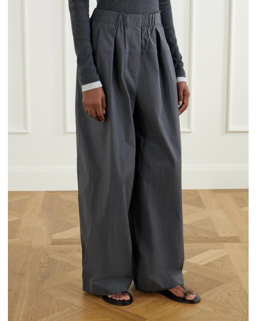 St. Agni Gray Pleated Casual Pants