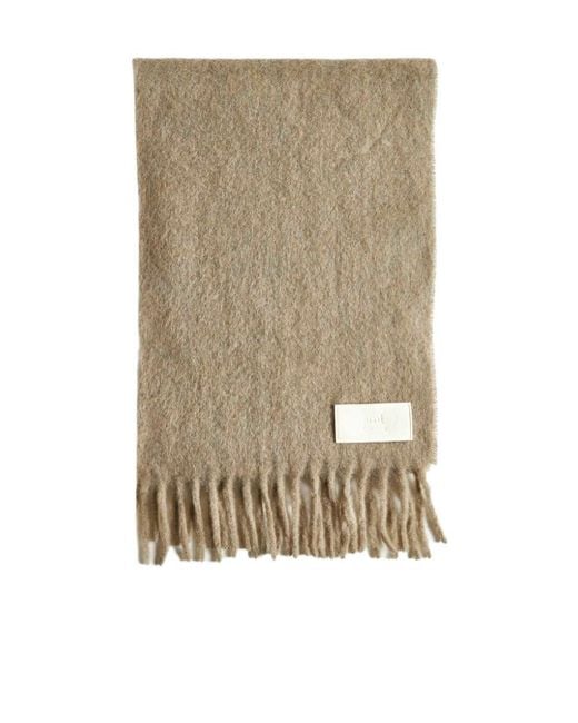 AMI Natural Logo-Patch Fringed-Edge Scarf for men