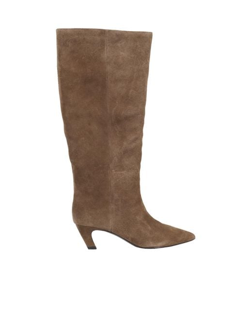 Ash Brown Pointed-Toe Boots