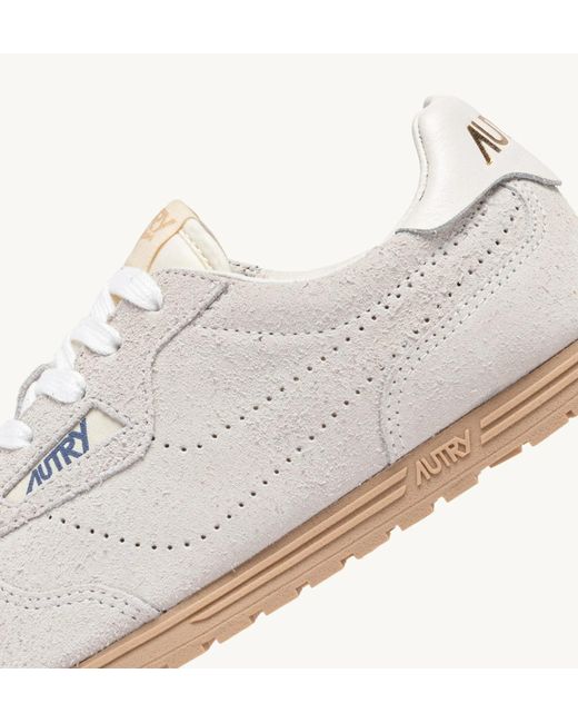 Autry White Windspin Lace-Up Sneakers