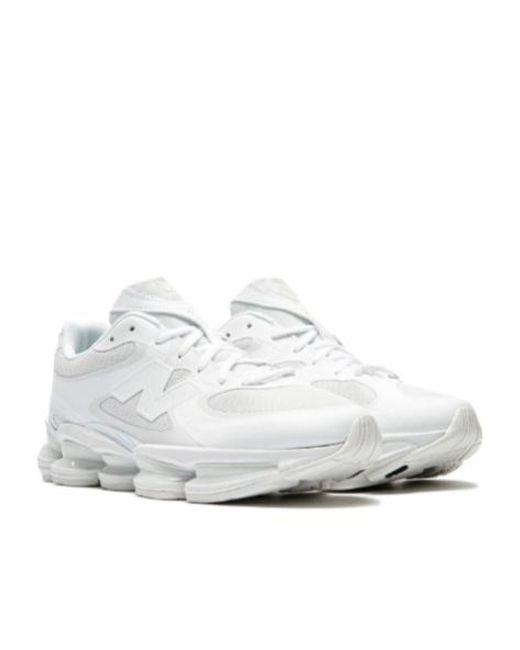 New Balance White Round-Toe Sneakers for men