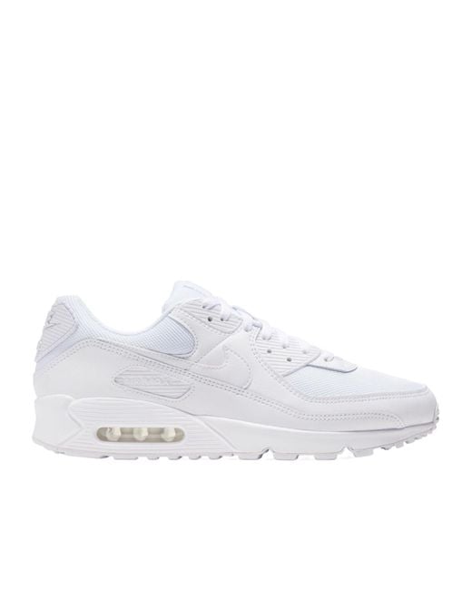Nike White Retro Sports Shoes for men