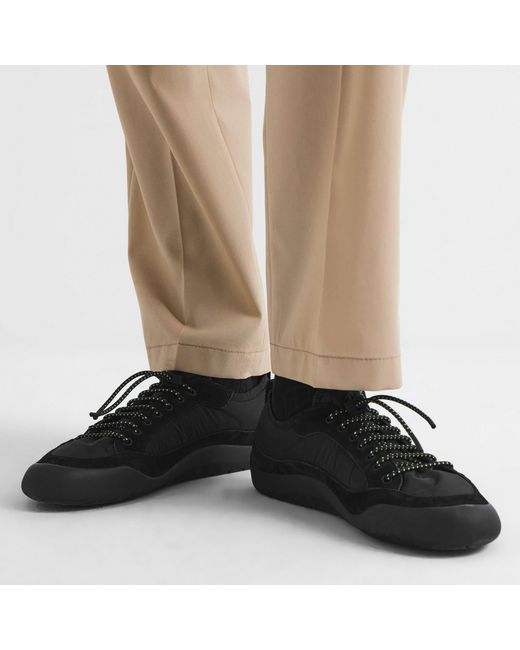 Prada Black Fashionable Low-Top Sports Shoes for men