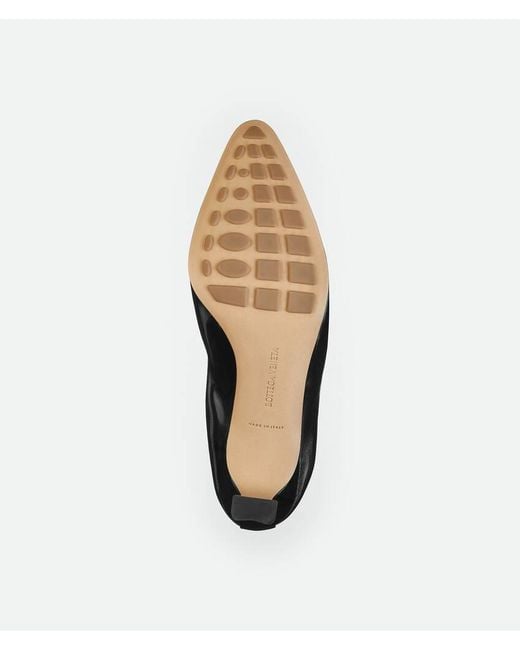 Bottega Veneta Black Leather Sofia Pumps 60
