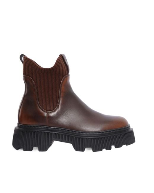 Santoni Brown Ribbed Mountain Boots