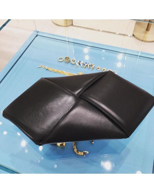 Bottega Veneta Black Intrecciato Zipped Clutch