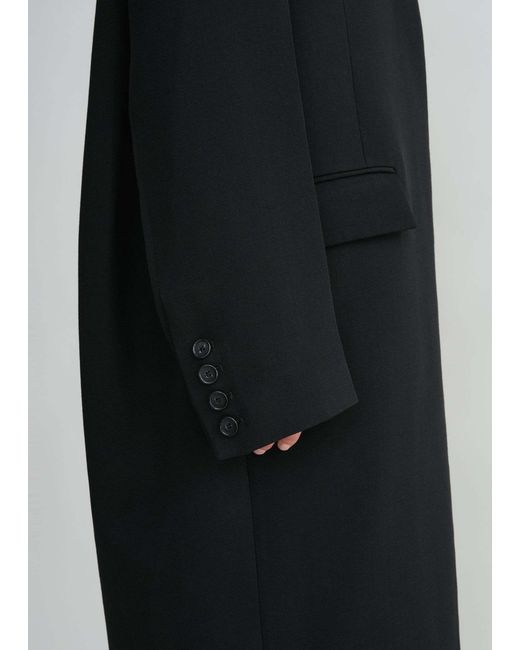Totême  Black Deep Pleat Coat