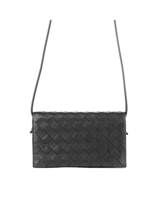 Bottega Veneta White Intreciato Clamshell Shoulder Bag