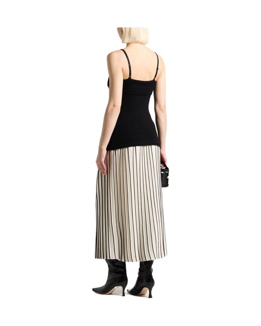 Dolce & Gabbana Black Sleeveless Solid-Colored Knit Top