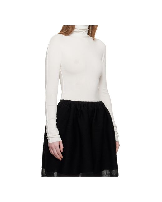 Issey Miyake White High-Neck Long-Sleeved Knitwear