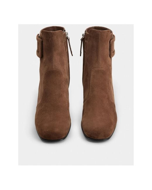 Roger Vivier Brown Très Vivier Boots