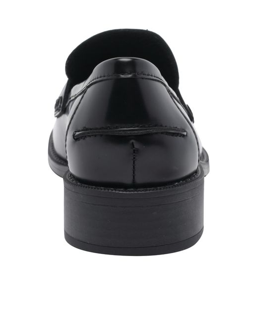 Ash Black Round-Toe Loafers