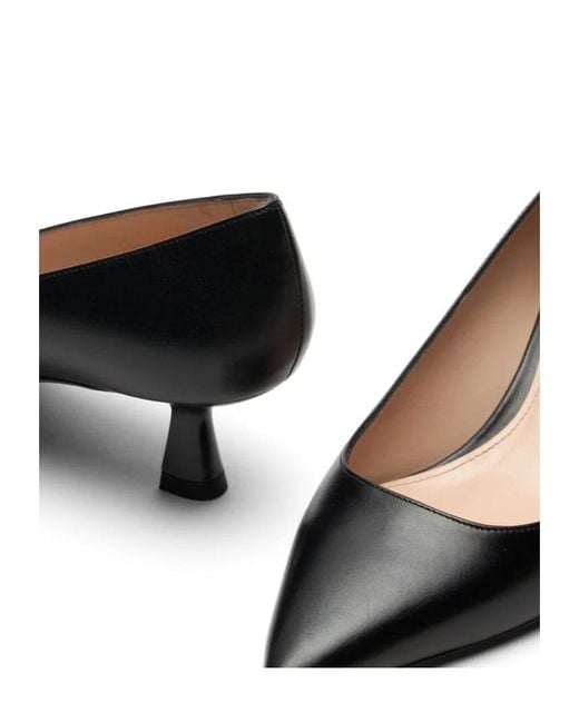 Stuart Weitzman Black Stuart Sculpt Pump 50