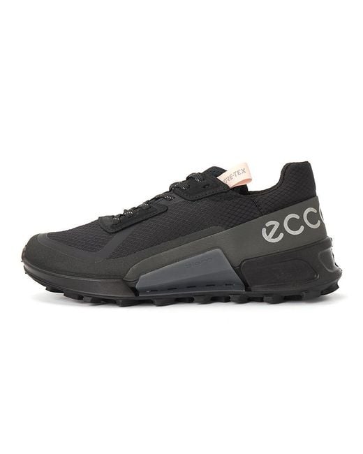 Ecco Black Round Toe Sneakers