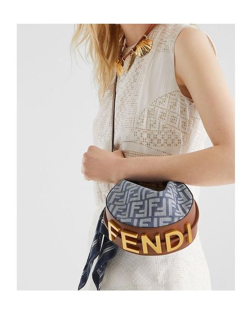 【関税＆送料込み】Fendi Jacquard Fabric Mini Graphy Hobo W Fendi Jacquard Fabric Mini Graphy Hobo With Raffia Ff Bags