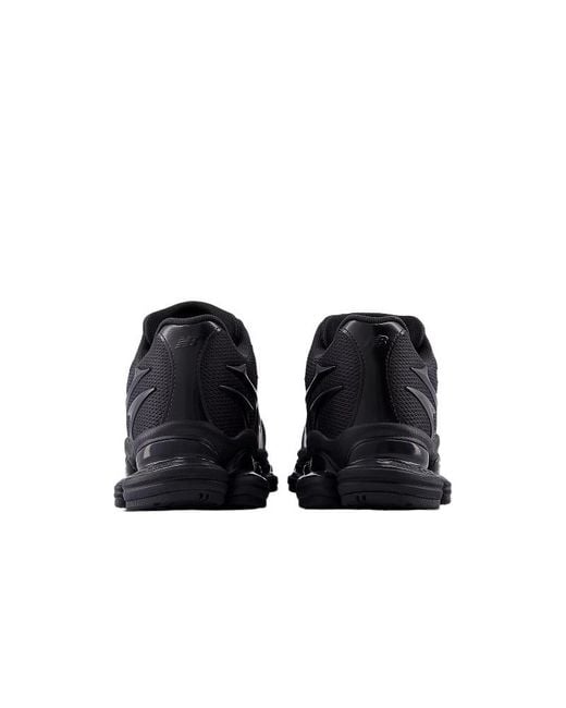 New Balance Black Logo Patch Lace-Up Sneakers for men