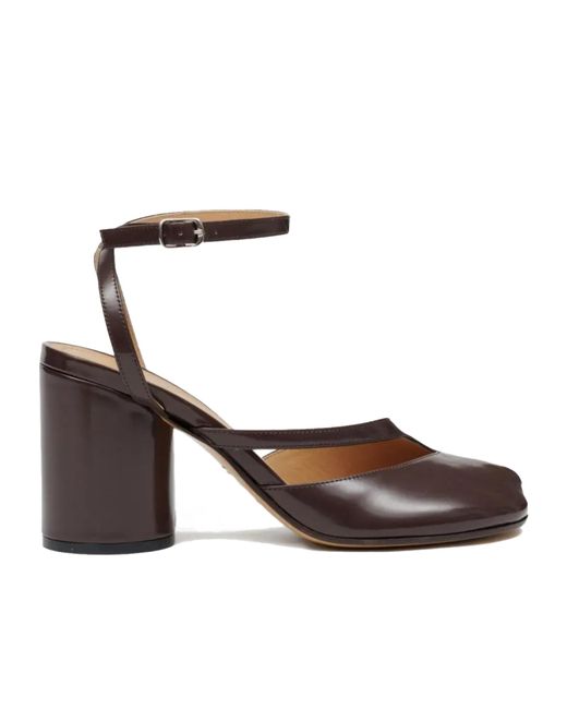 Maison Margiela Brown Tabi Slingback Pumps