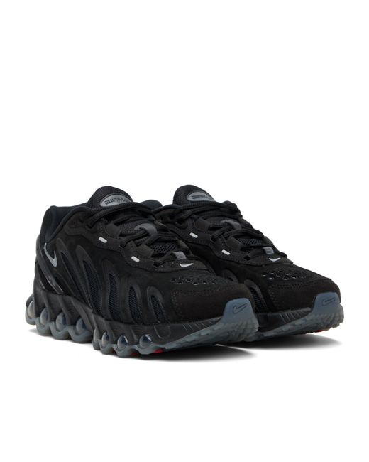 Nike Black Low Top Lace Up Sneakers for men