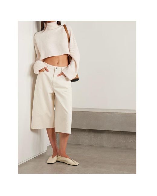 LeKasha White Long-Sleeved Turtleneck Sweater