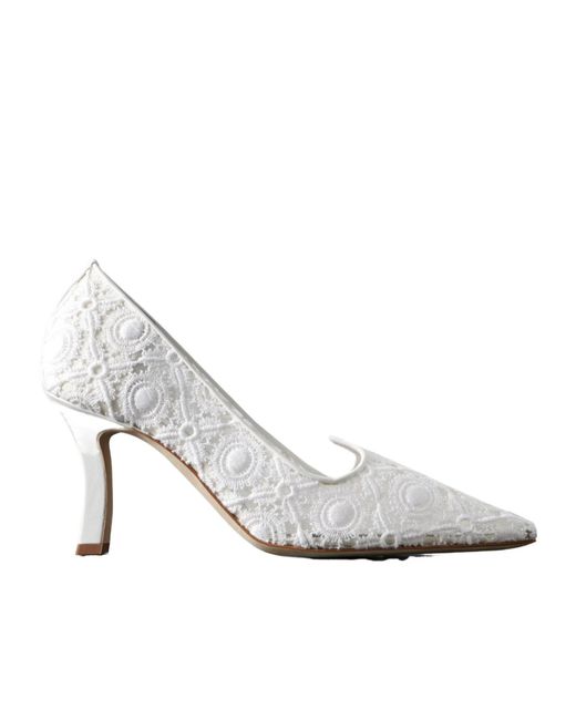 Manolo Blahnik White Euridi 90 Leather-Trimmed Lace Pumps