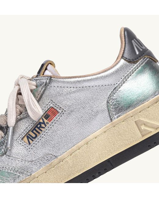 Autry White Medalist Super Vintage Low Sneakers