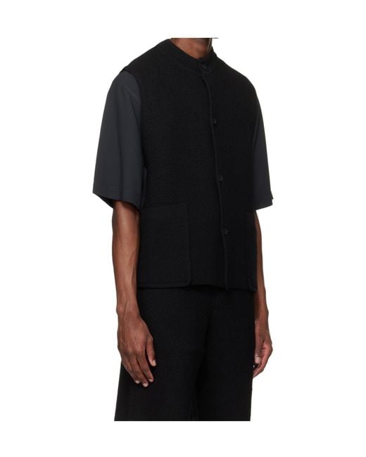 Homme Plissé Issey Miyake Black Crew Neck Knitted Vest for men