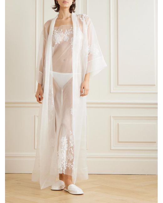 Carine Gilson White Lace-Trimmed Satin Nightgown