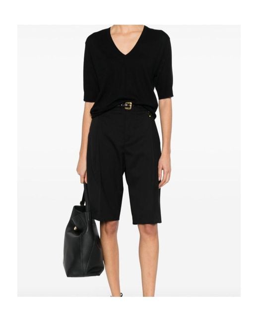 Soft Goat Black V-Neck Short-Sleeved Knit Top